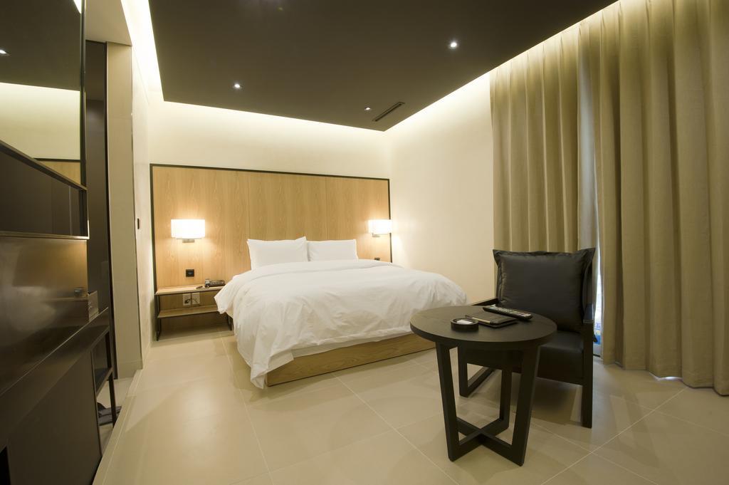 סיאול Hotel The Artist Yeoksam מראה חיצוני תמונה