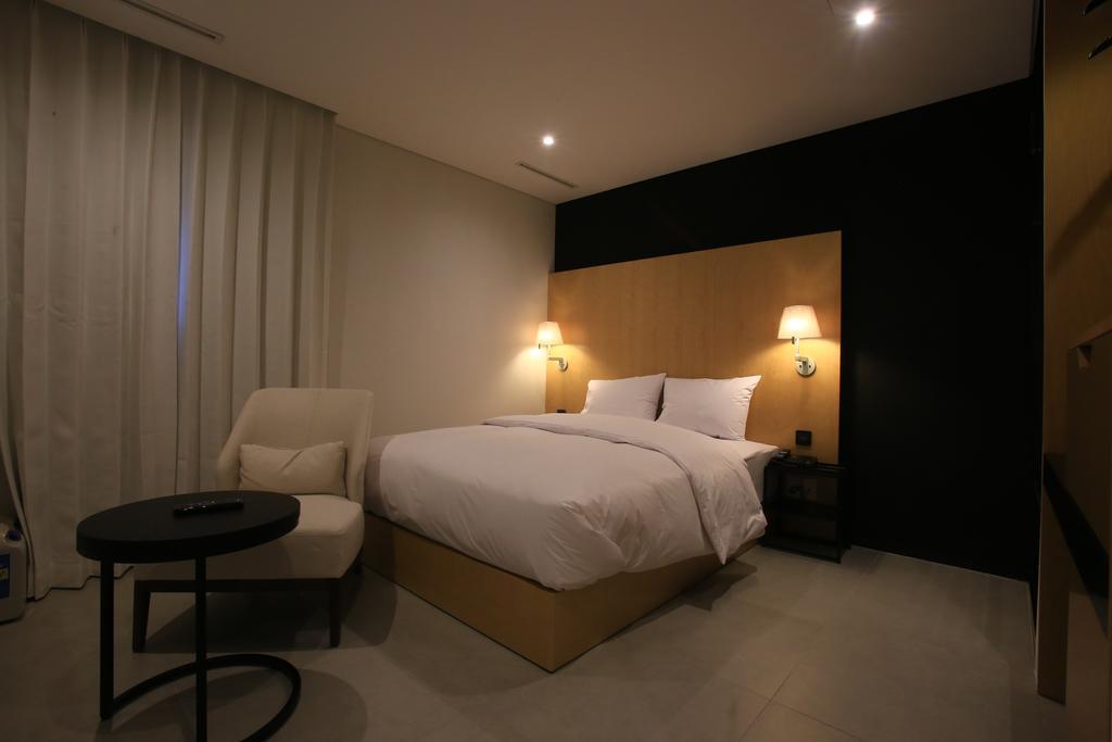 סיאול Hotel The Artist Yeoksam מראה חיצוני תמונה